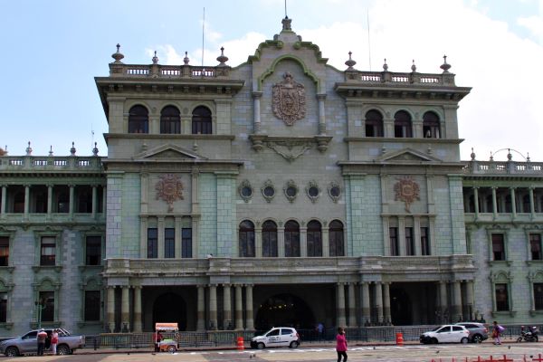 City tour Guatemala 3-min