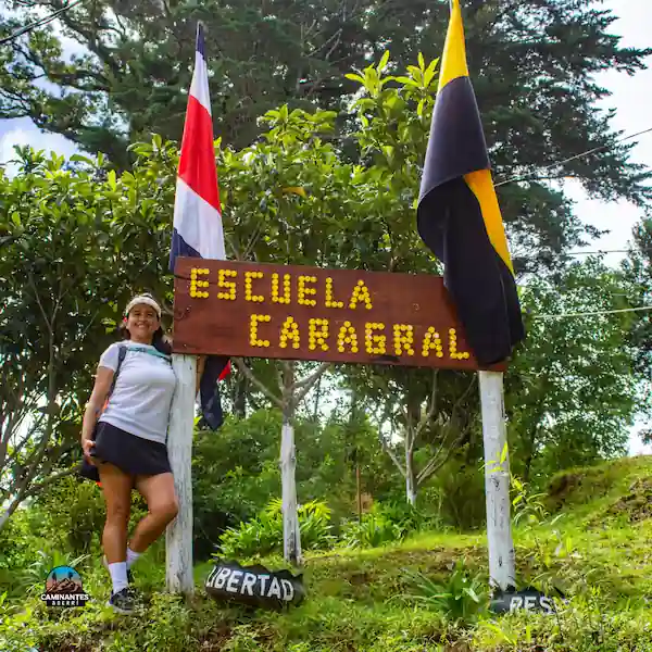 Escuela Caragral